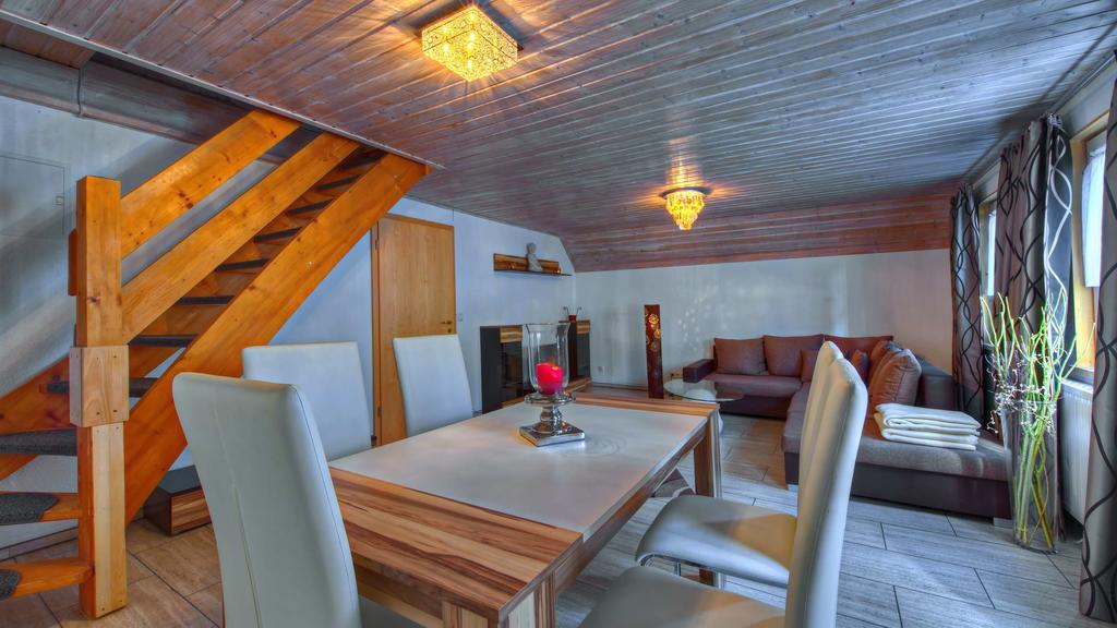 اوبرستوفن Konigshof Ferienwohnungen المظهر الخارجي الصورة